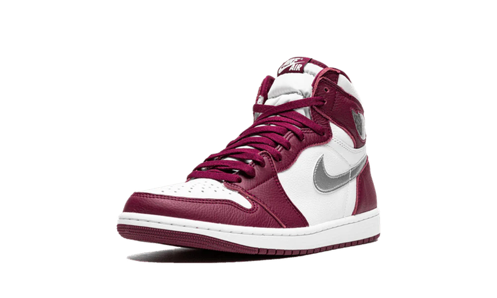 Air Jordan 1 Retro High OG Bordeaux - Image 4