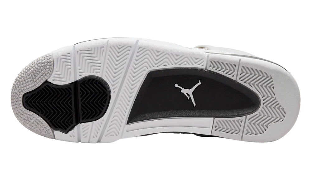 Air Jordan 4 Retro Military Black - Image 5