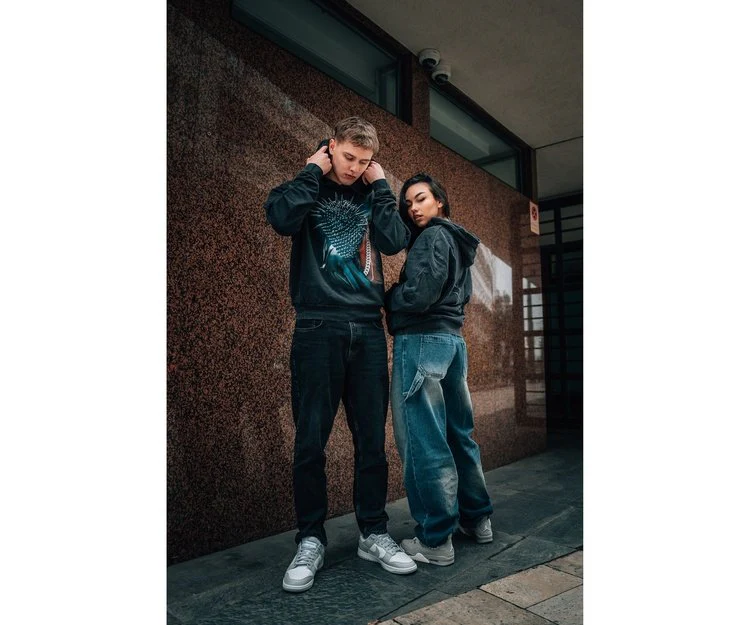 Thorned Mask Oversize Hoodie - Image 8