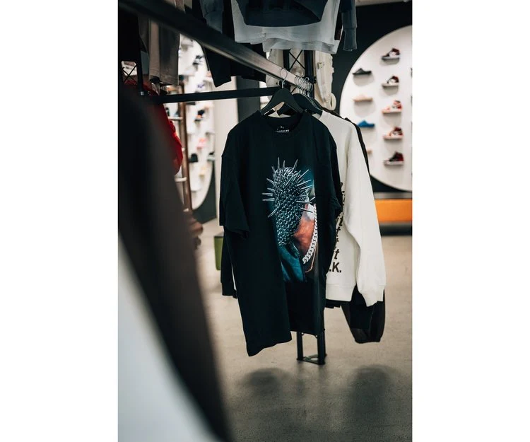 Thorned Mask Oversize Tee - Image 3