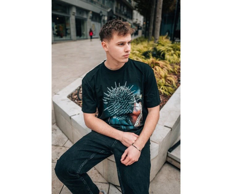 Thorned Mask Oversize Tee - Image 5